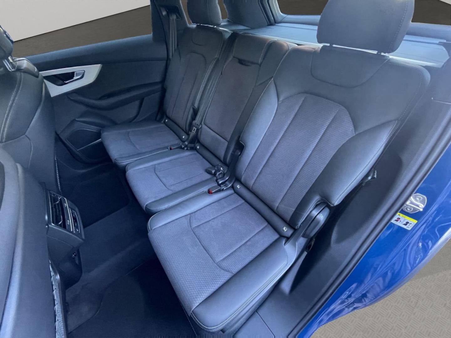 Bild über Audi Q7 SUV TFSI e S line business TFSI e quattro 290 kW tiptronic - für weitere Informationen kontaktieren Sie den Audi Partner