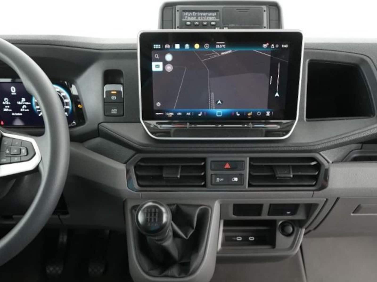Volkswagen Crafter Kasten langer Radstand – Bild 4