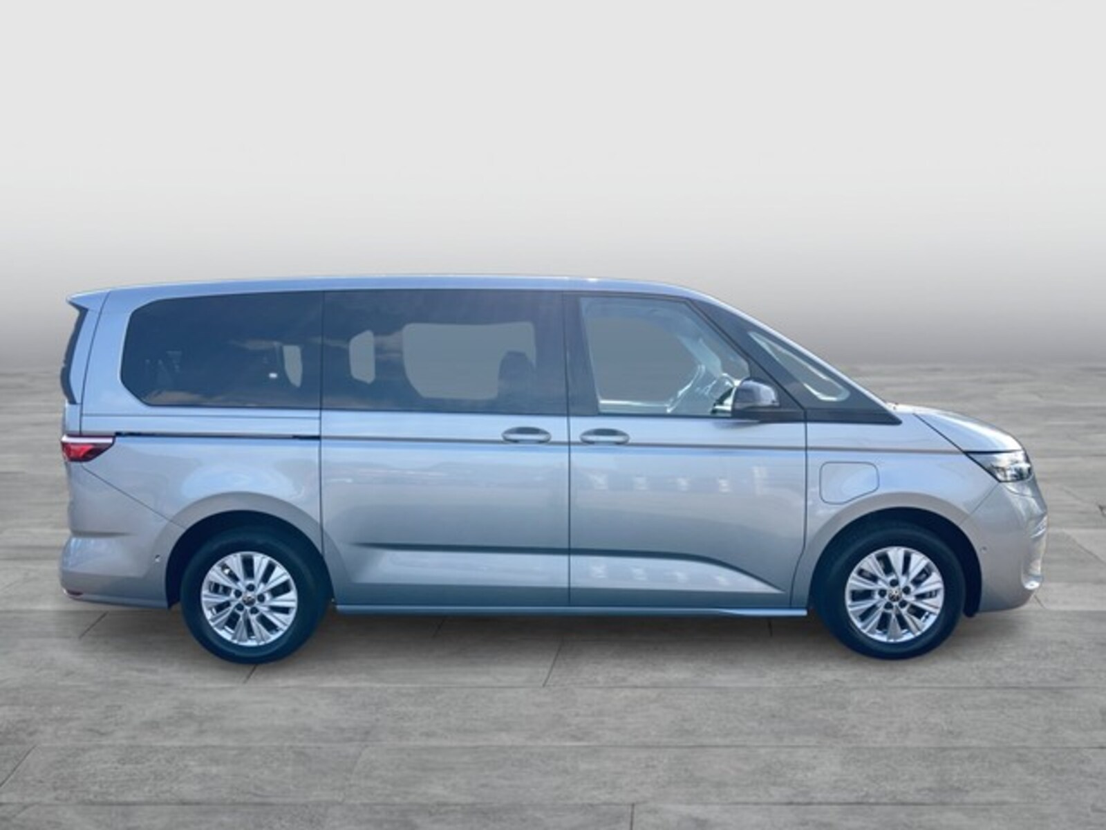Volkswagen Multivan Langversion – Bild 6