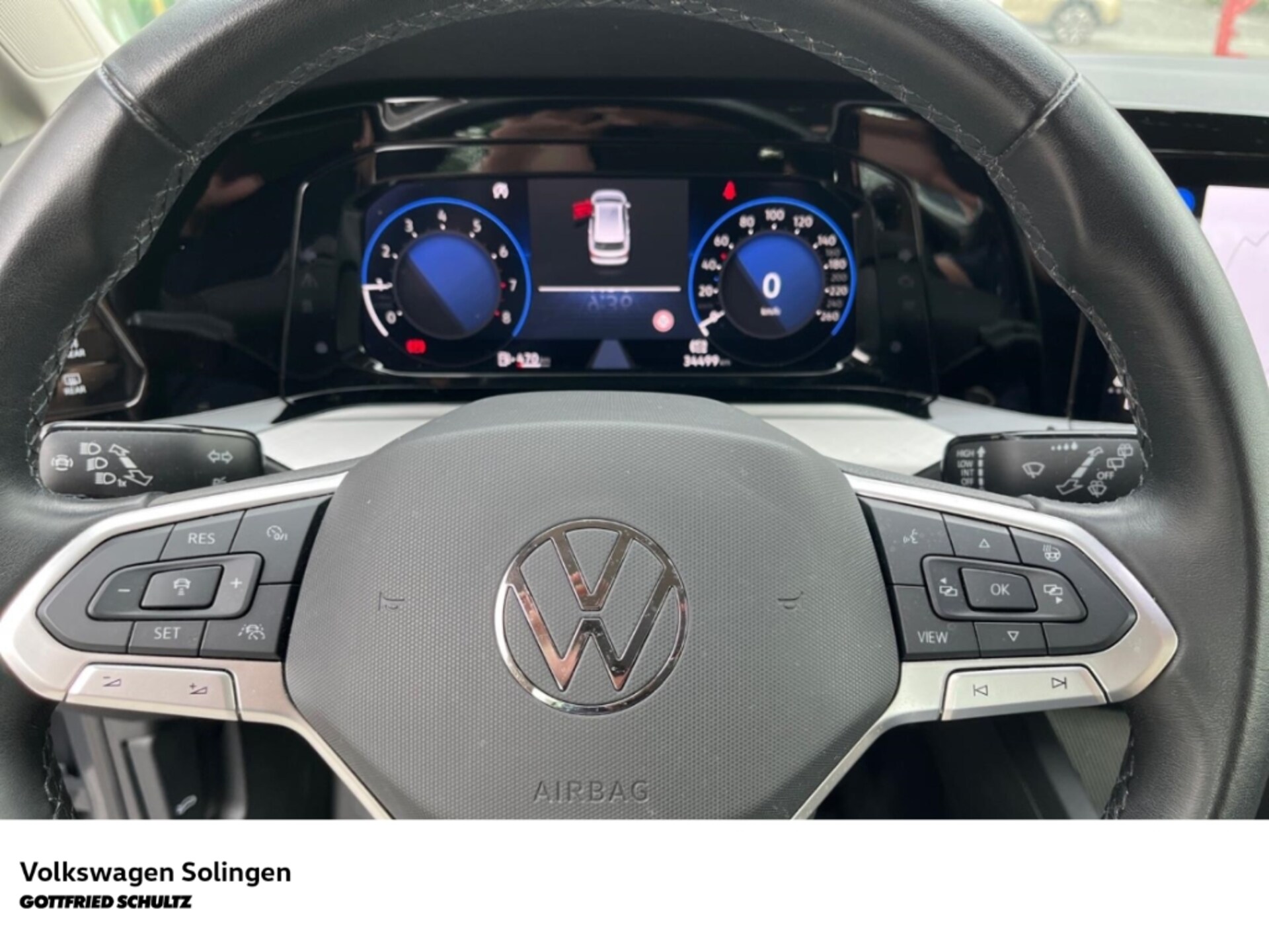 Volkswagen Golf Variant Life