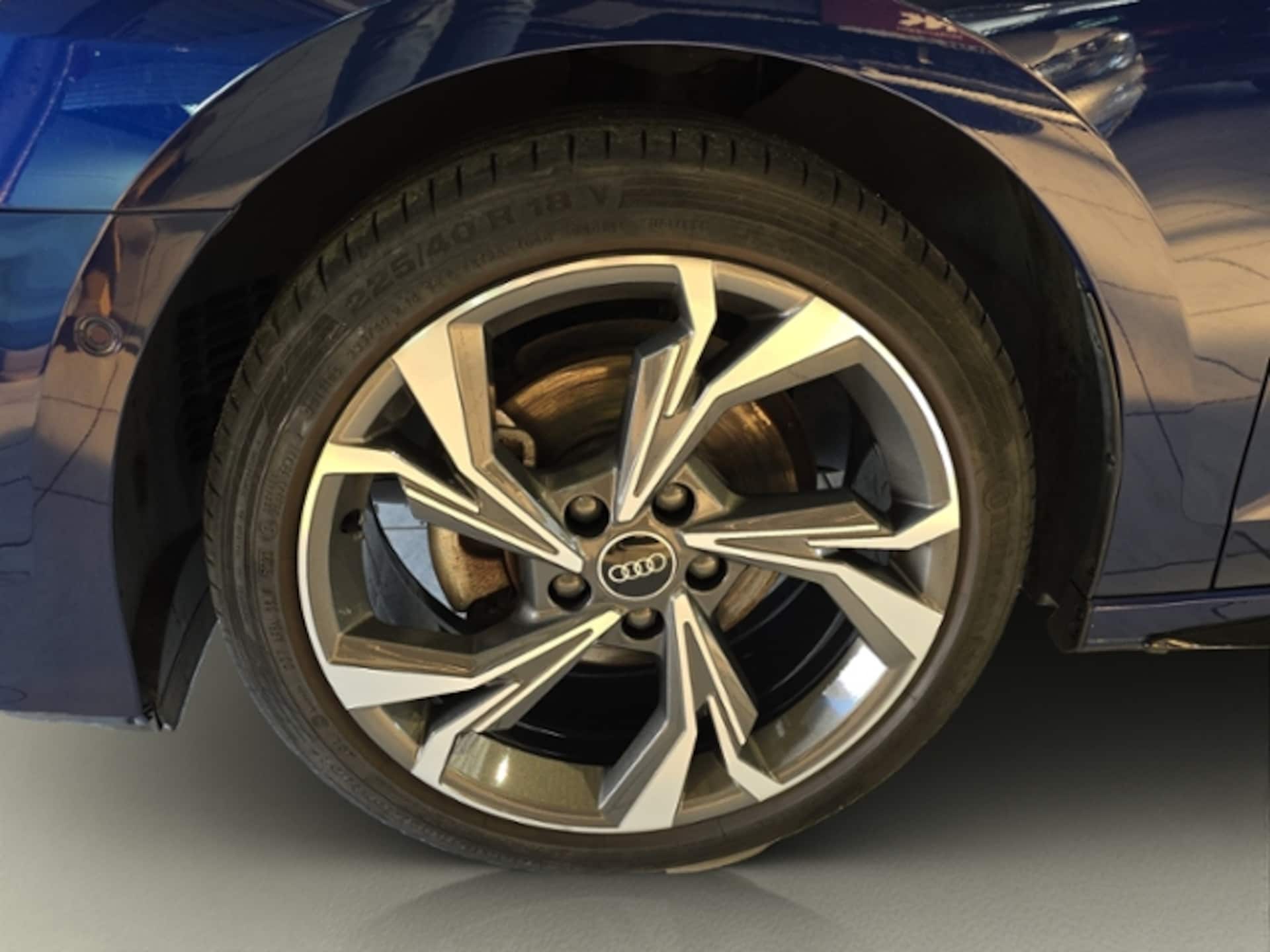 Audi A3 Sportback S line