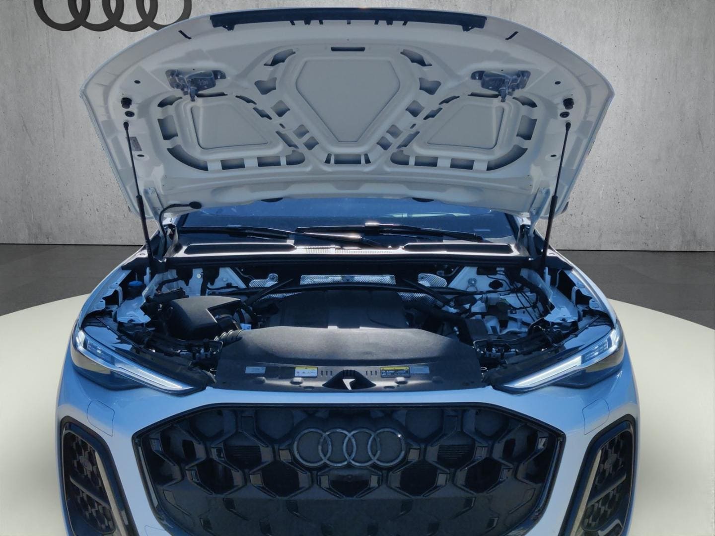Bild über Audi Q5 Sportback TFSI quattro 150 kW S tronic - für weitere Informationen kontaktieren Sie den Audi Partner