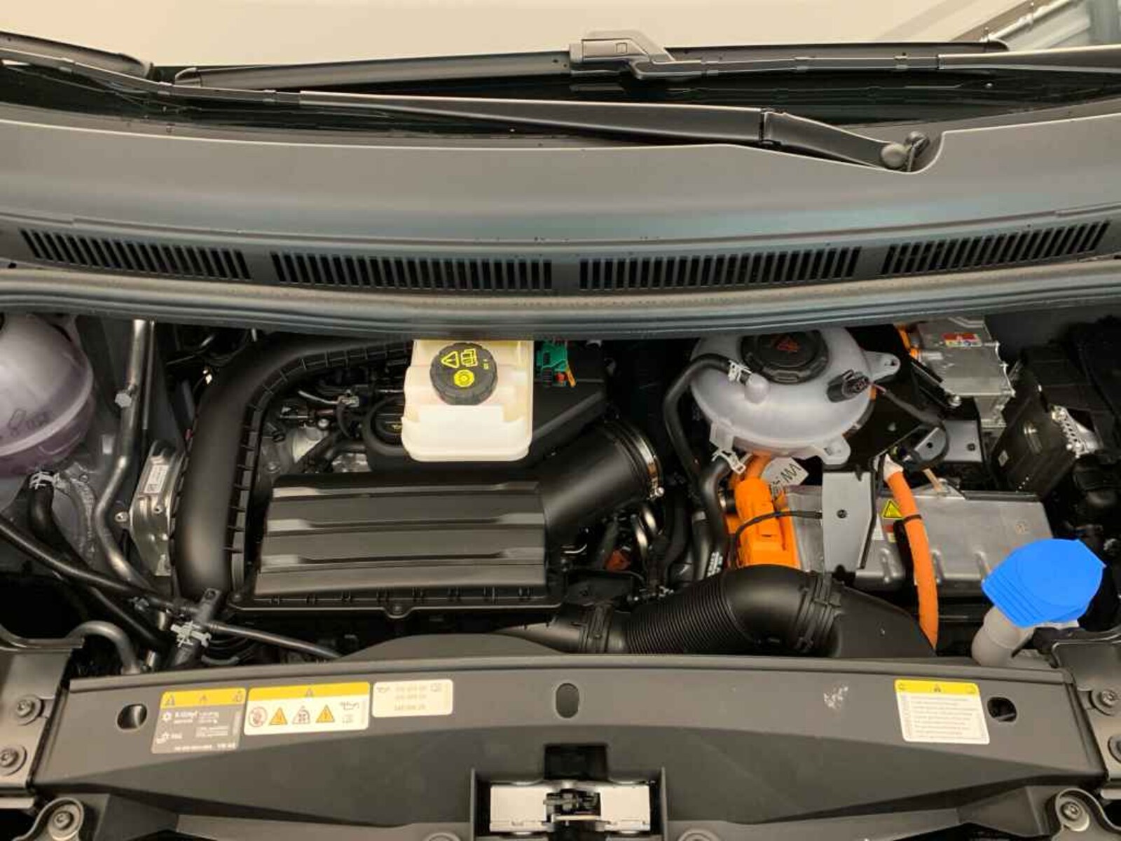 Volkswagen Multivan Langversion – Bild 15