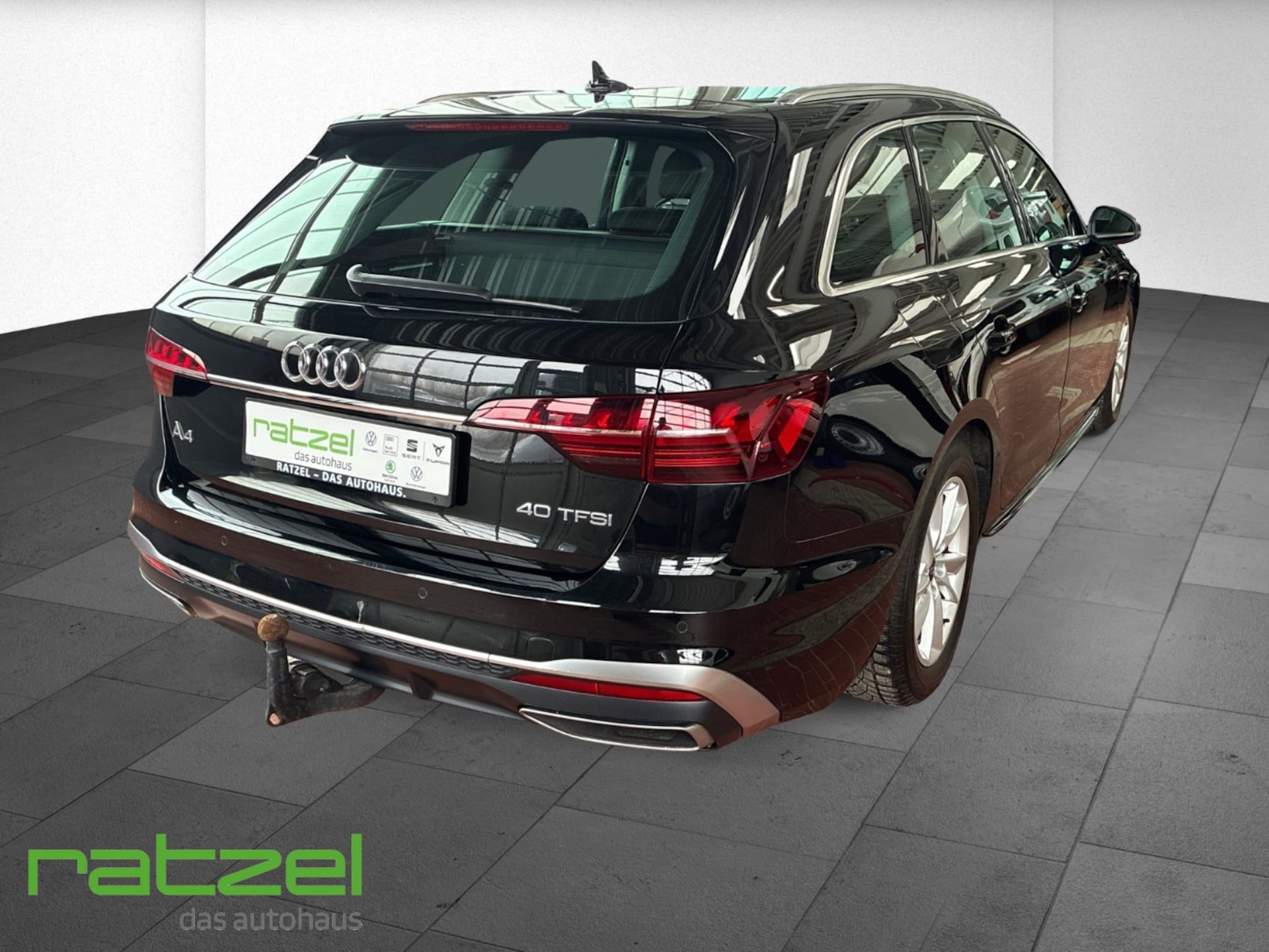 Audi A4 Avant S line