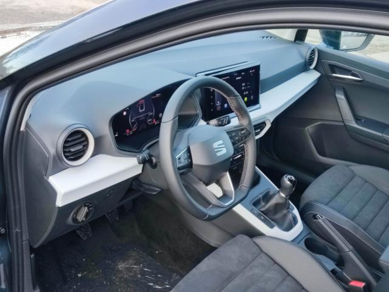 SEAT Arona – Bild 6