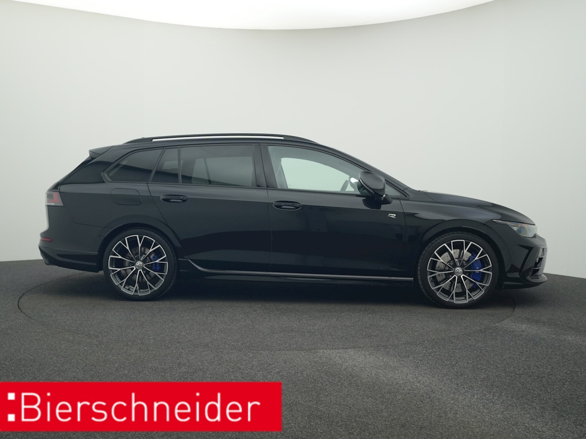 Volkswagen Golf Variant R
