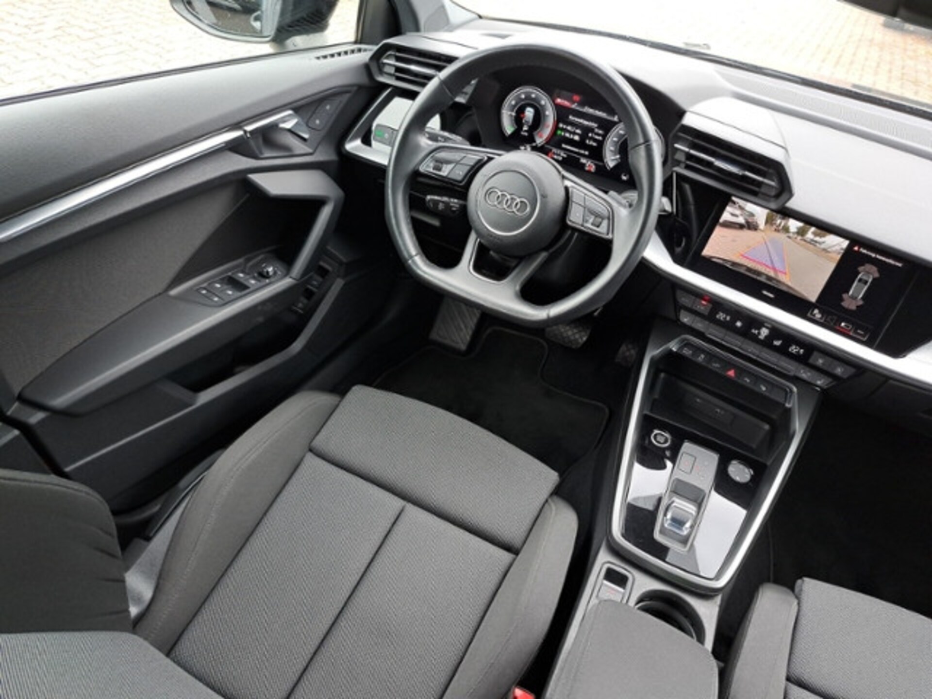 Audi A3 Sportback TFSI e S line