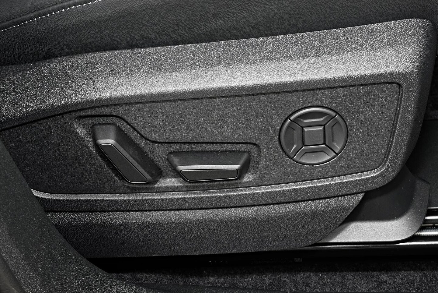 Image about Audi Q5 Sportback TDI quattro 150 kW sport
