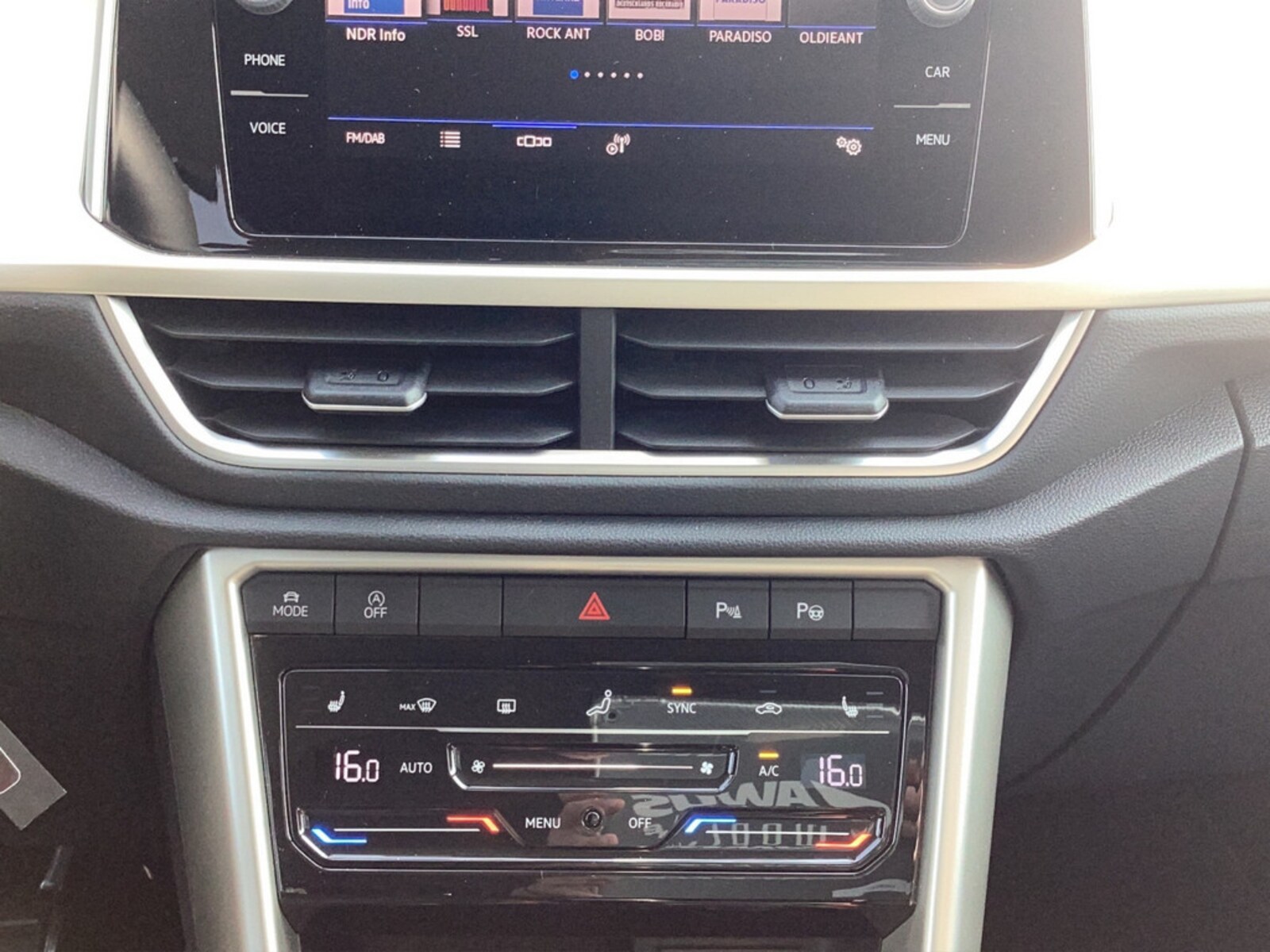 Volkswagen T-Roc – Bild 15
