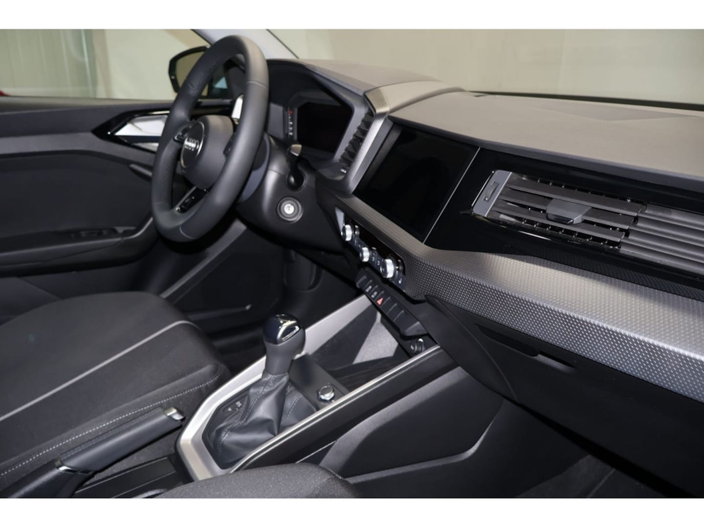 Bild über Audi A1 Sportback advanced 30 TFSI S tronic - für weitere Informationen kontaktieren Sie den Audi Partner