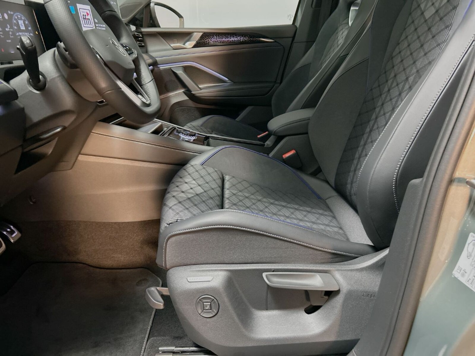Volkswagen Tiguan – Bild 21