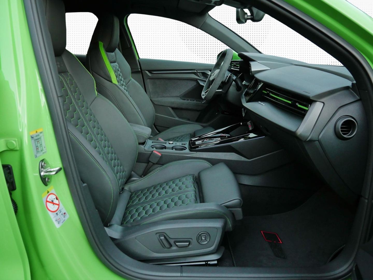 Image about Audi RS 3 Limousine TFSI quattro S tronic