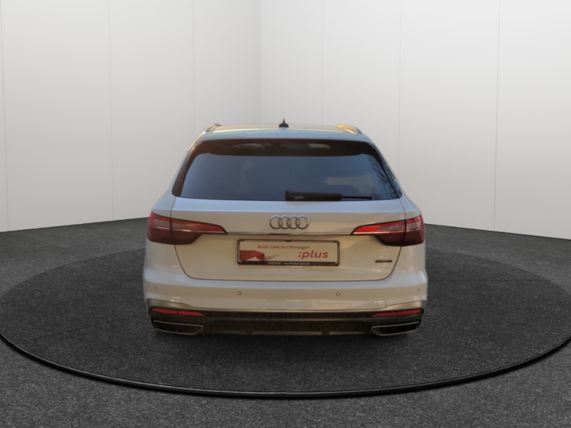 Audi A4 Avant S line