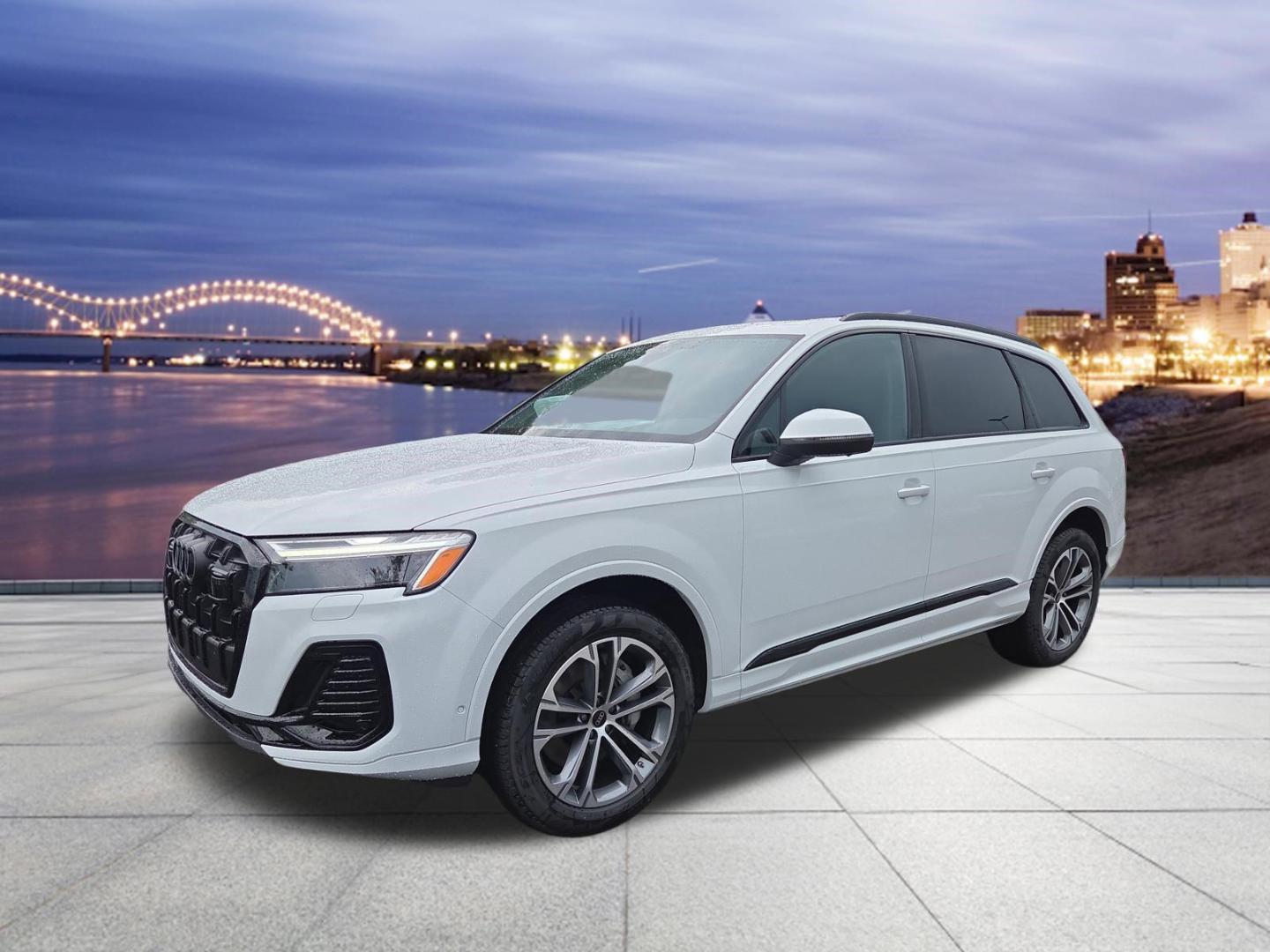 2026 Audi Q7 45 Premium quattro Tiptronic's photo