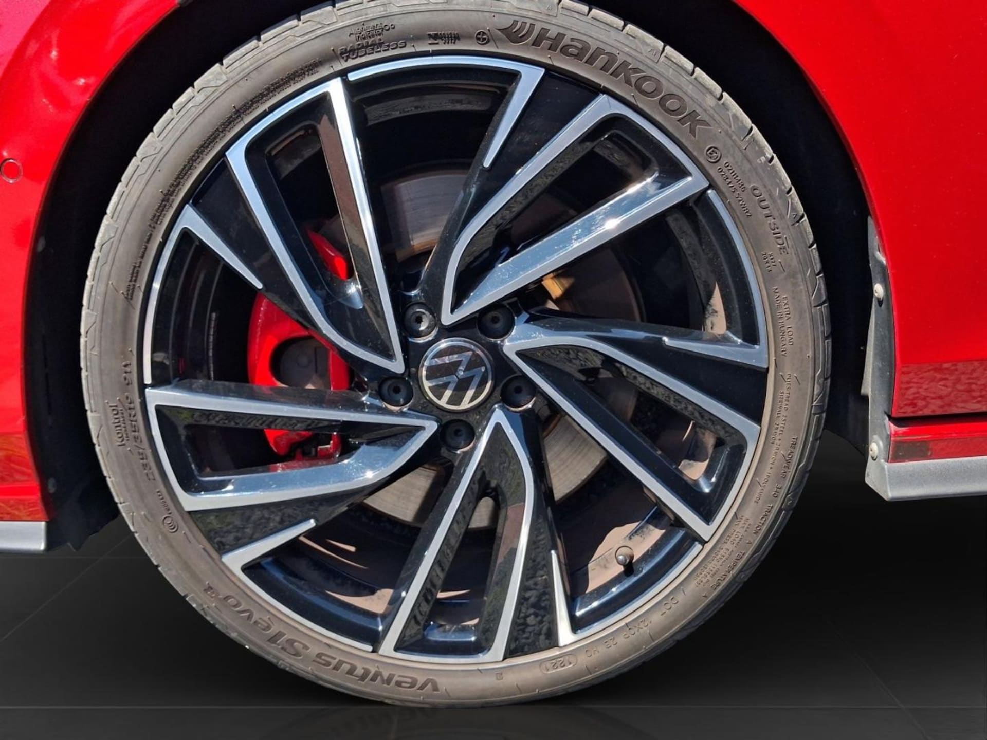 Volkswagen Golf GTI