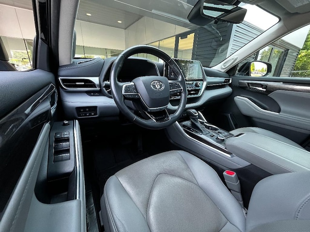 2021 Toyota Highlander