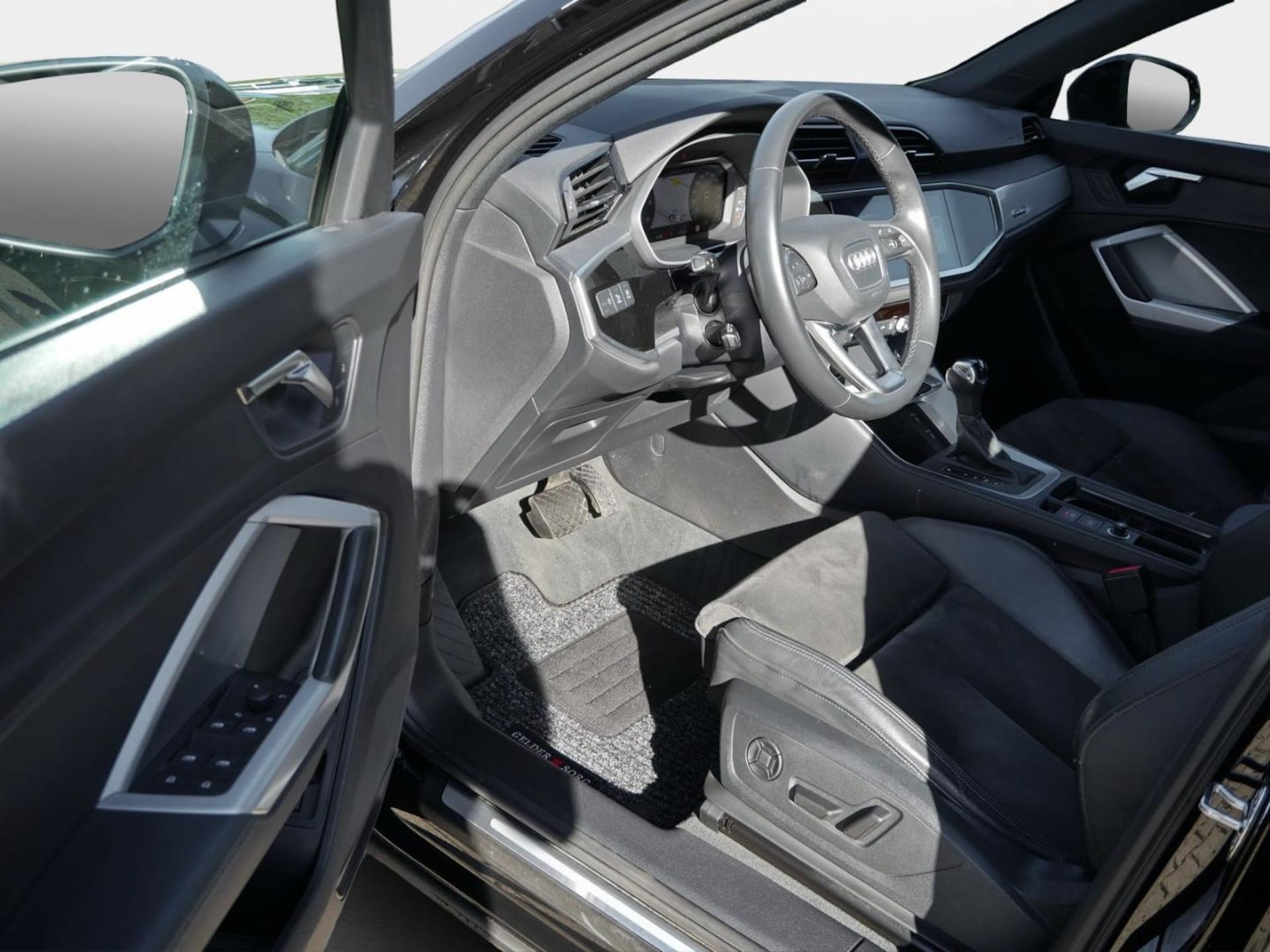 Audi Q3 SUV advanced