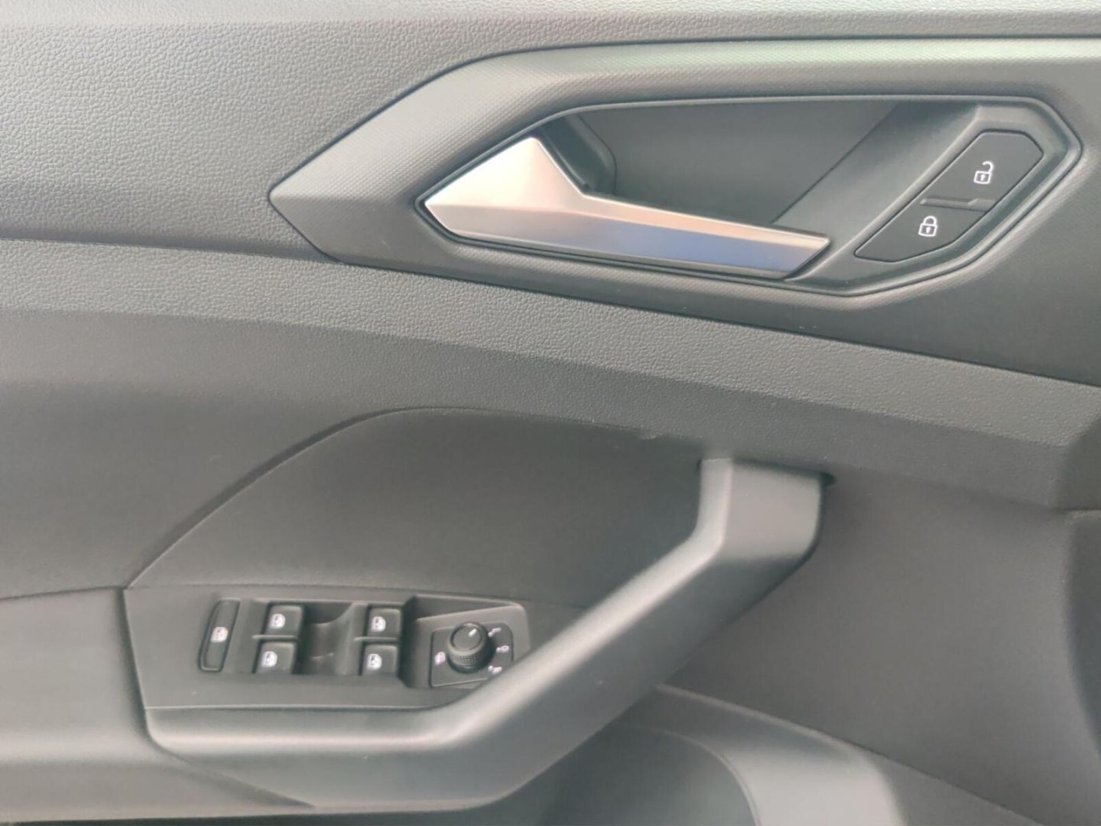 Volkswagen T-Cross – Bild 10