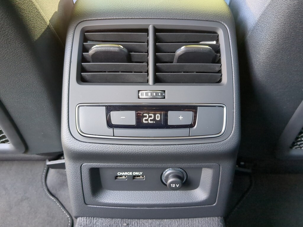 Image about Audi A4 Avant S line 40 TFSI quattro S tronic
