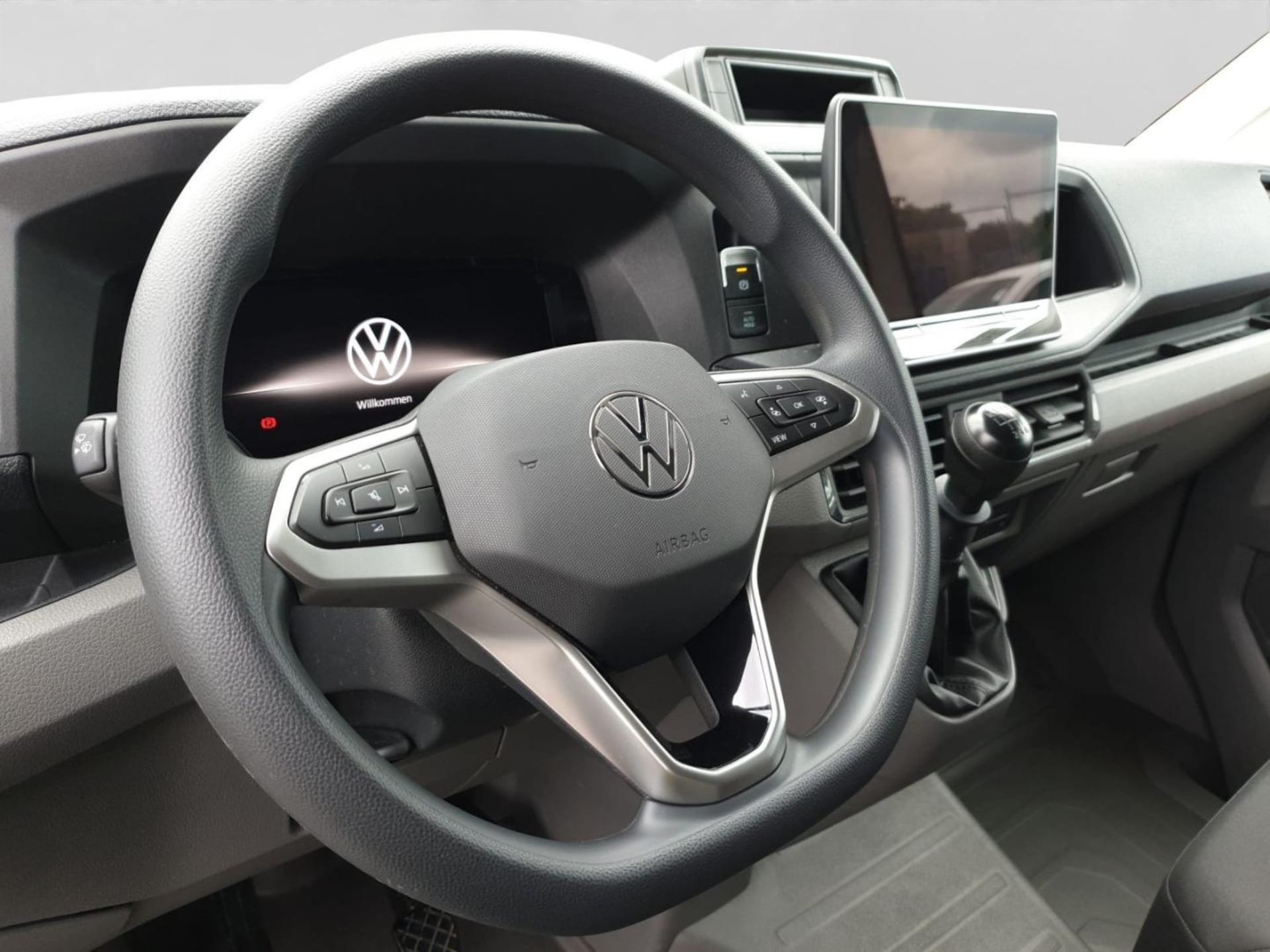 Volkswagen Crafter Kasten langer Radstand
