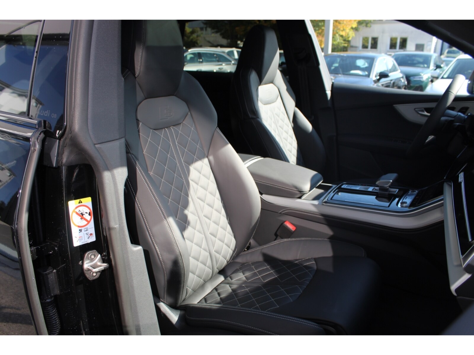 Audi Q8 – Bild 10