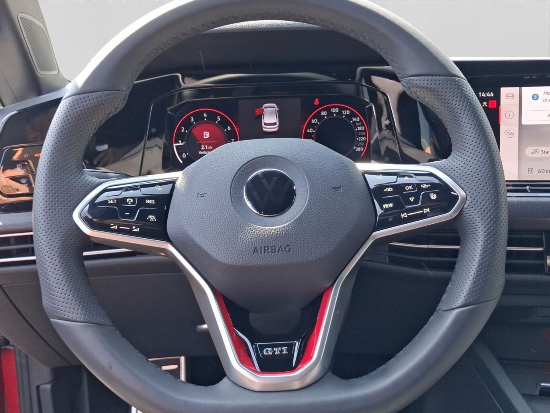 Volkswagen Golf GTI
