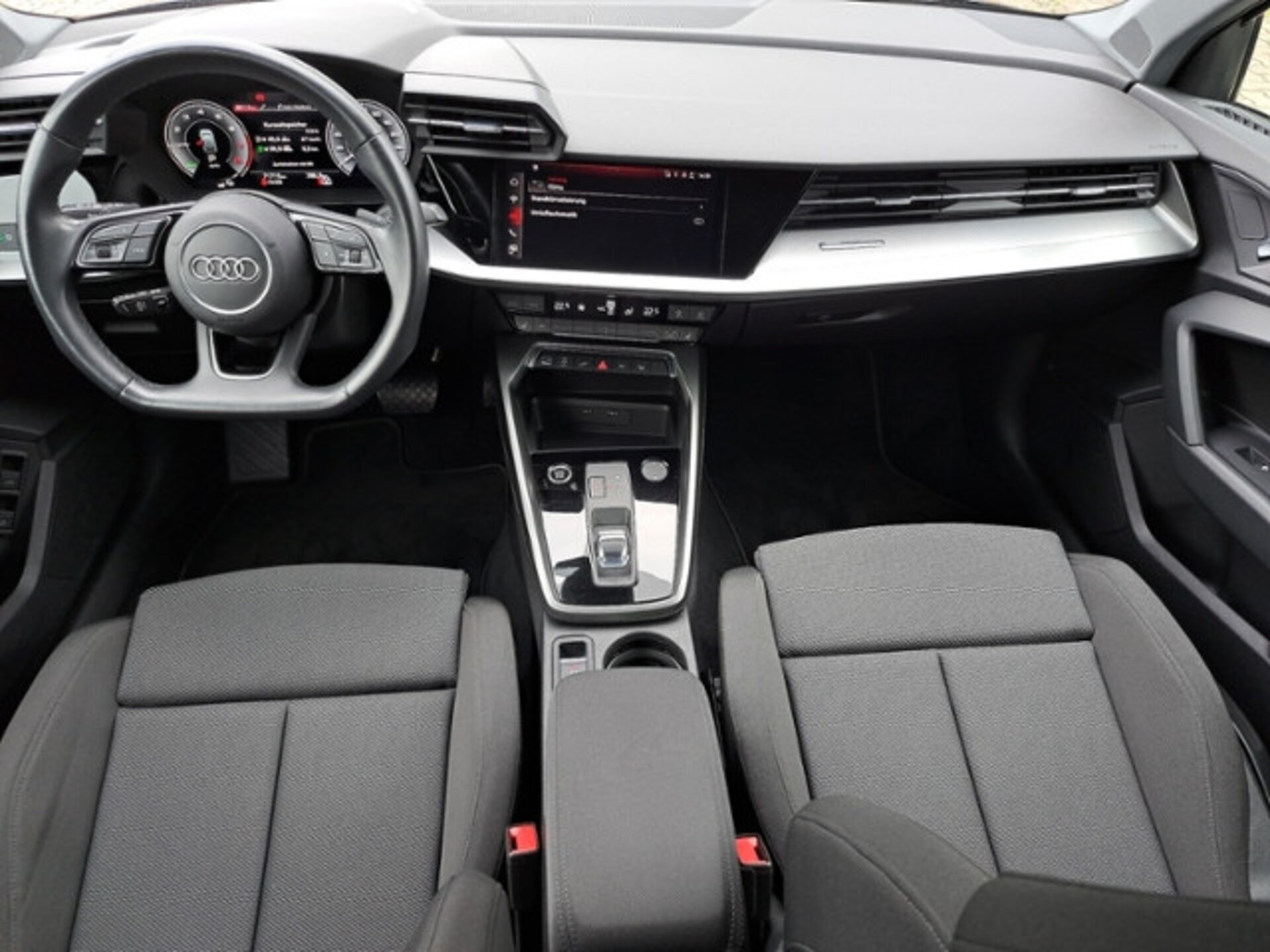 Audi A3 Sportback TFSI e S line