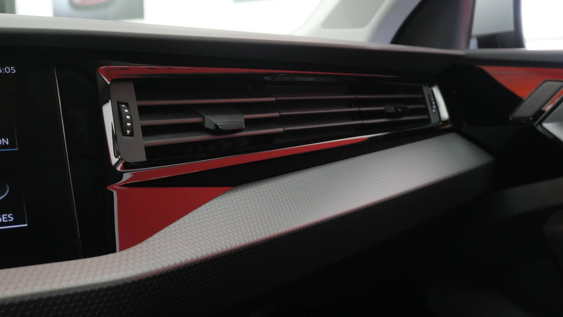 Image about Audi A1 Sportback Design 30 TFSI 85 kW (116 ch) S tronic