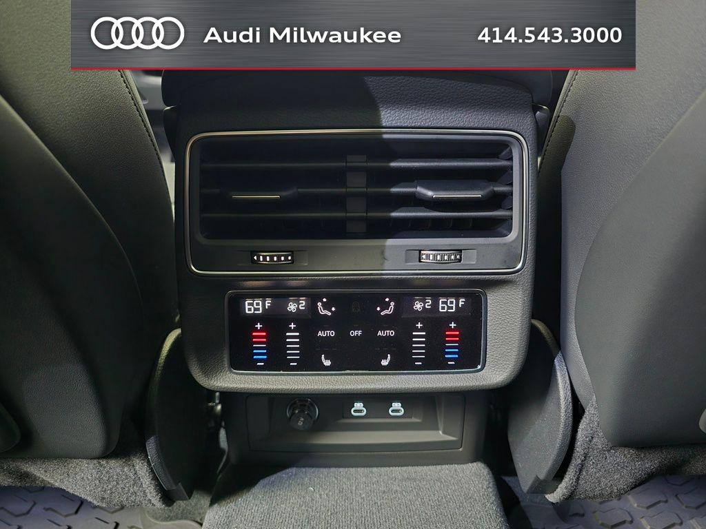 2026 Audi Q7 Premium Plus - Photo 25