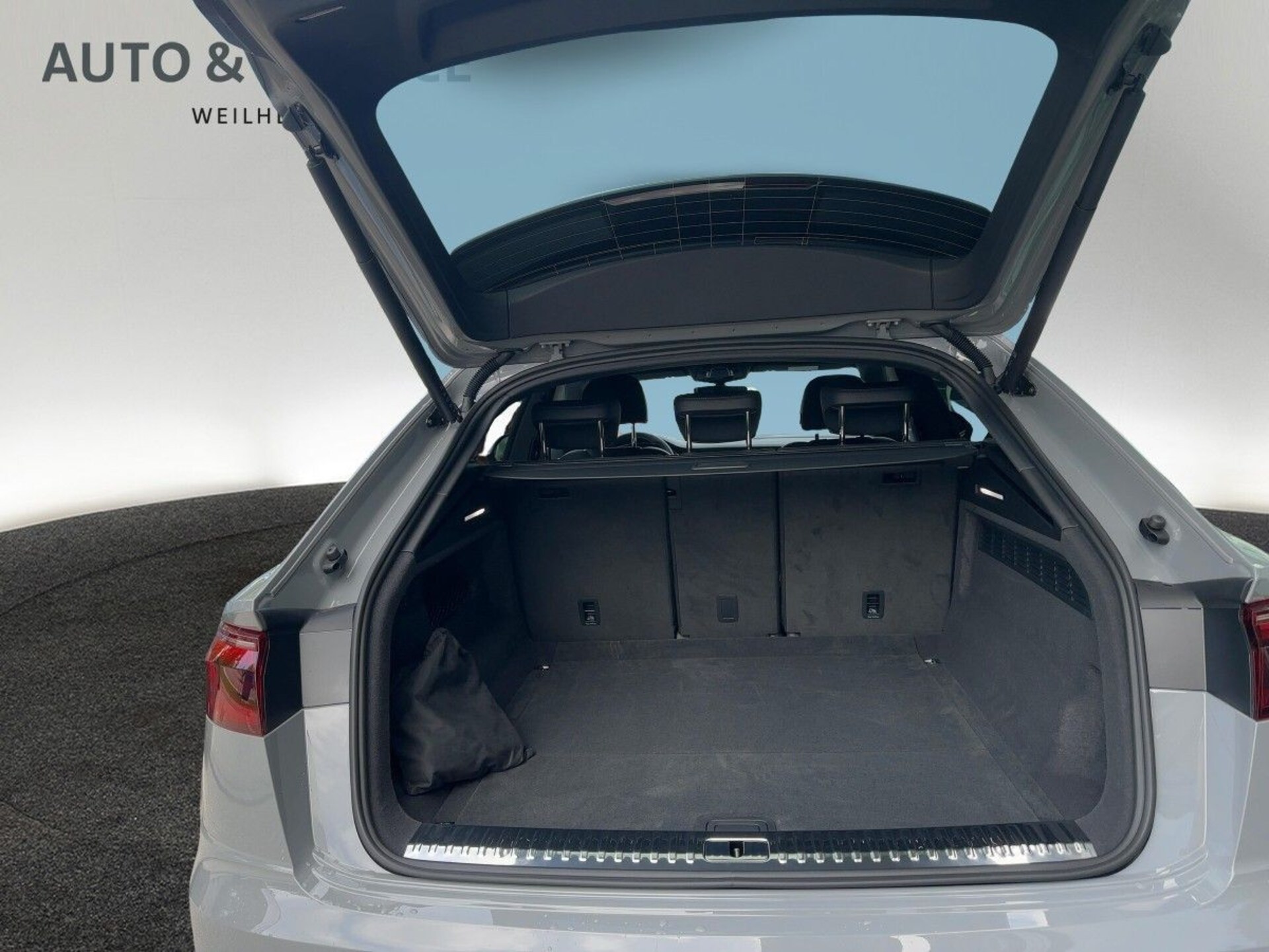 Audi Q8 SUV