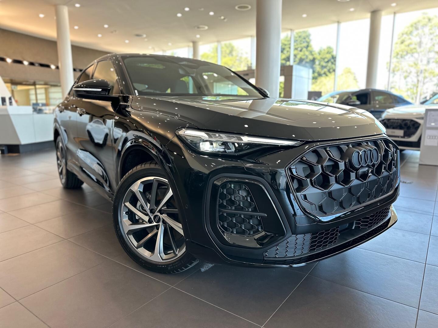 Image about Audi Q5 Sportback TDI quattro 150 kW sport
