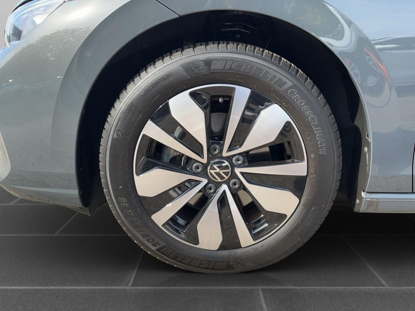 Volkswagen Golf Variant – Bild 8