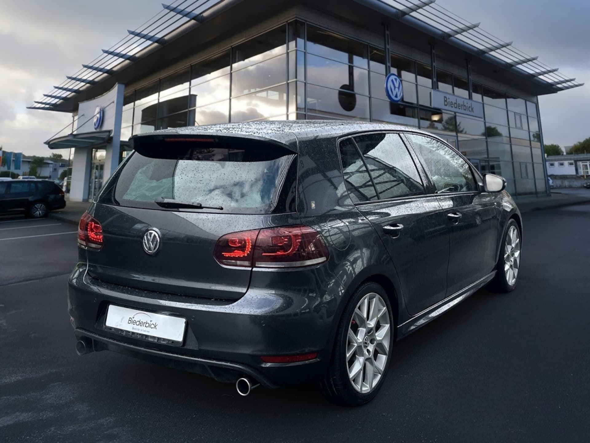 Volkswagen Golf GTI