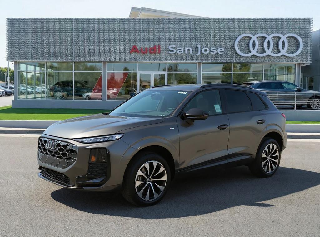 2026 Audi Q3 S line quattro's photo