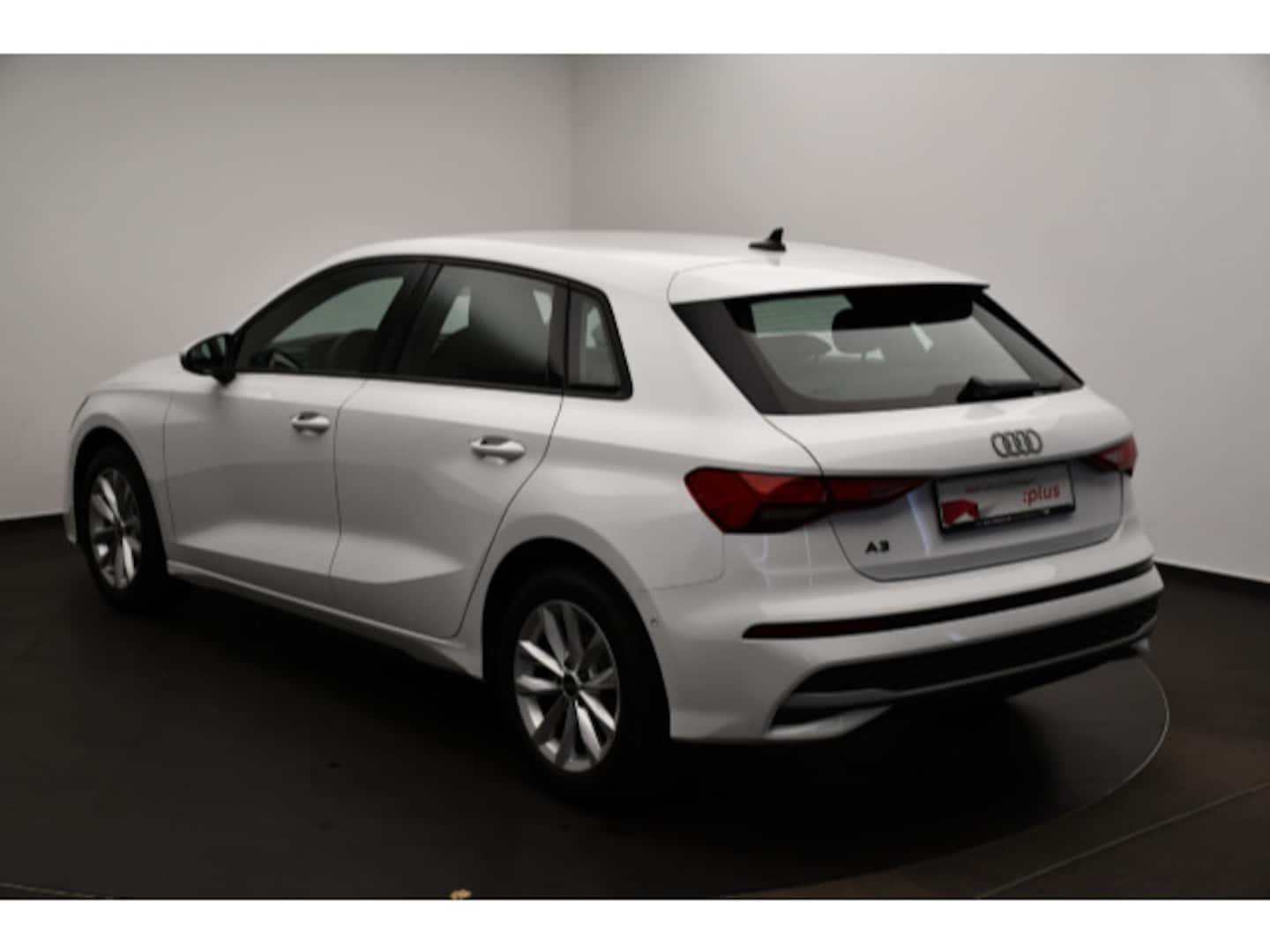 Bild über Audi A3 Sportback 35 TFSI S tronic - für weitere Informationen kontaktieren Sie den Audi Partner