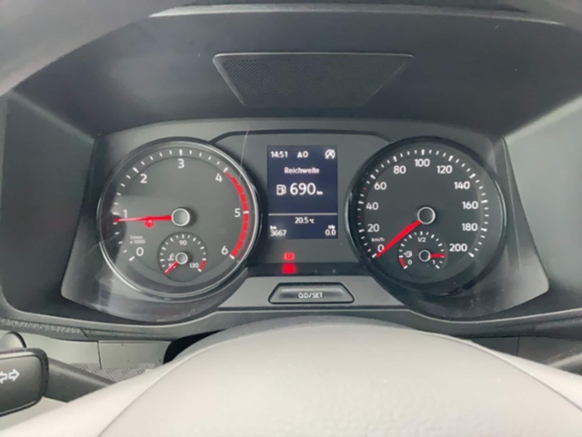Volkswagen Crafter Kasten mittlerer Radstand