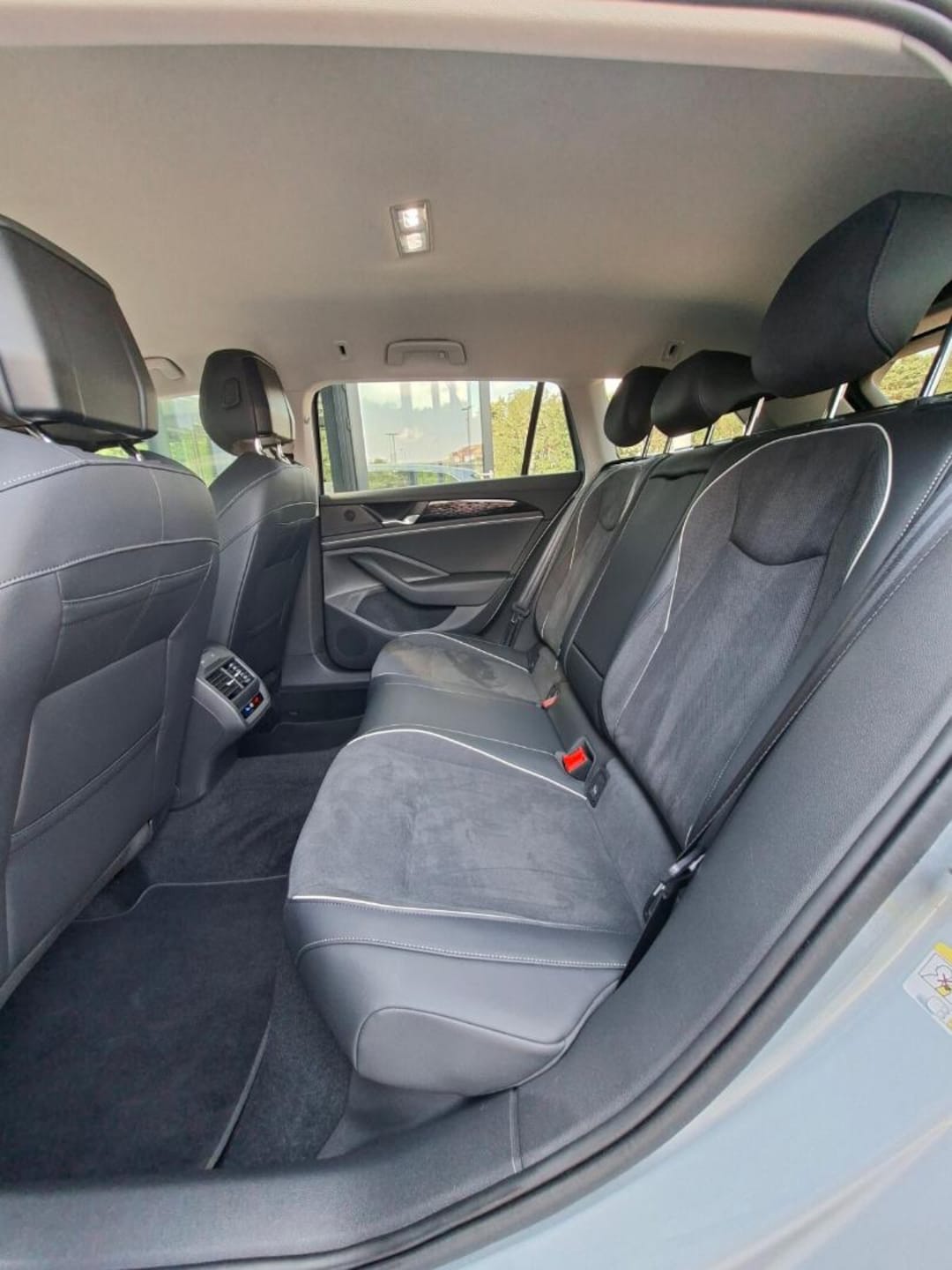 Volkswagen Passat Business