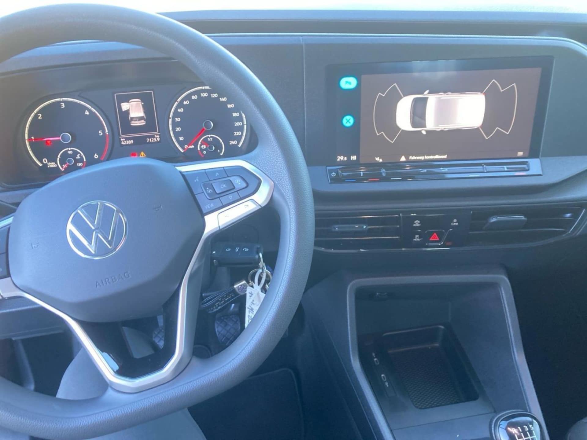Volkswagen Caddy Kombi Basis-Modell