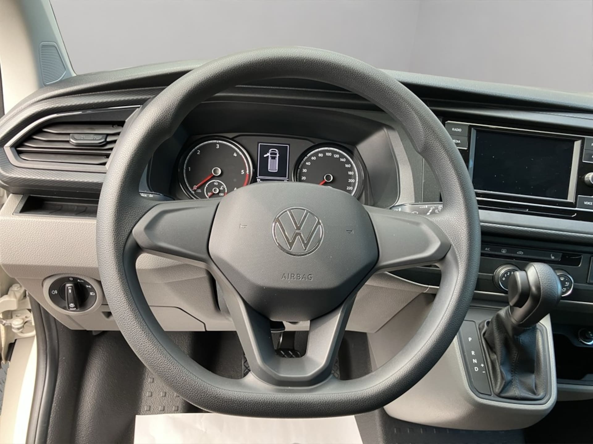 Volkswagen T6.1 Transporter Kombi kurzer Radstand