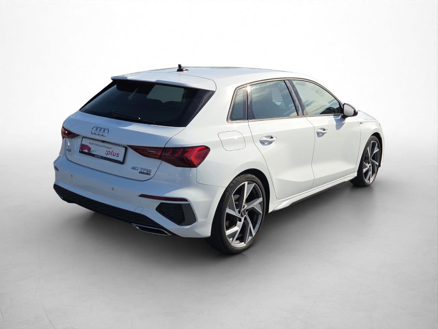 Bild über Audi A3 Sportback S line 40 TFSI quattro S tronic - für weitere Informationen kontaktieren Sie den Audi Partner