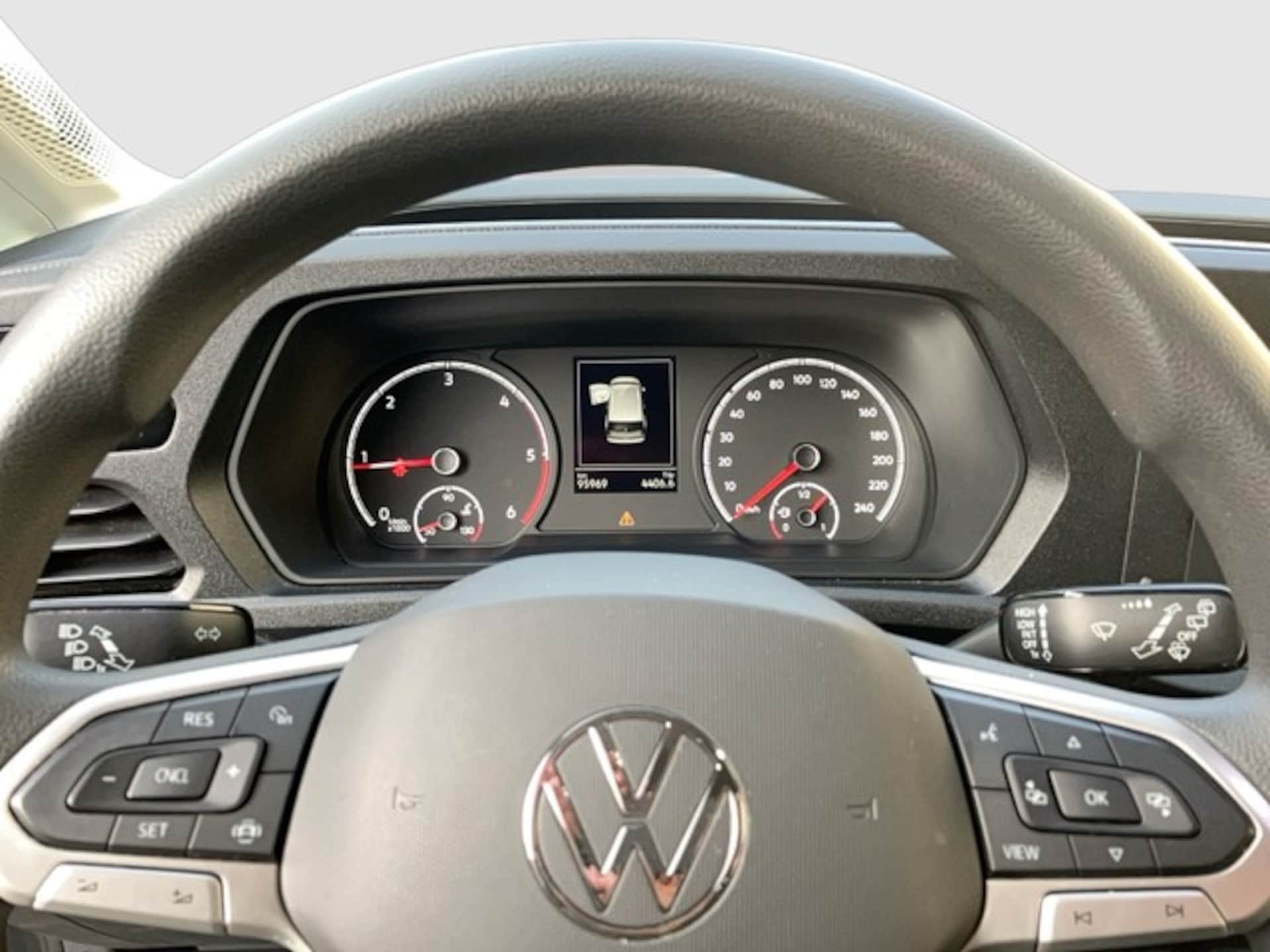 Volkswagen Caddy Basis-Modell