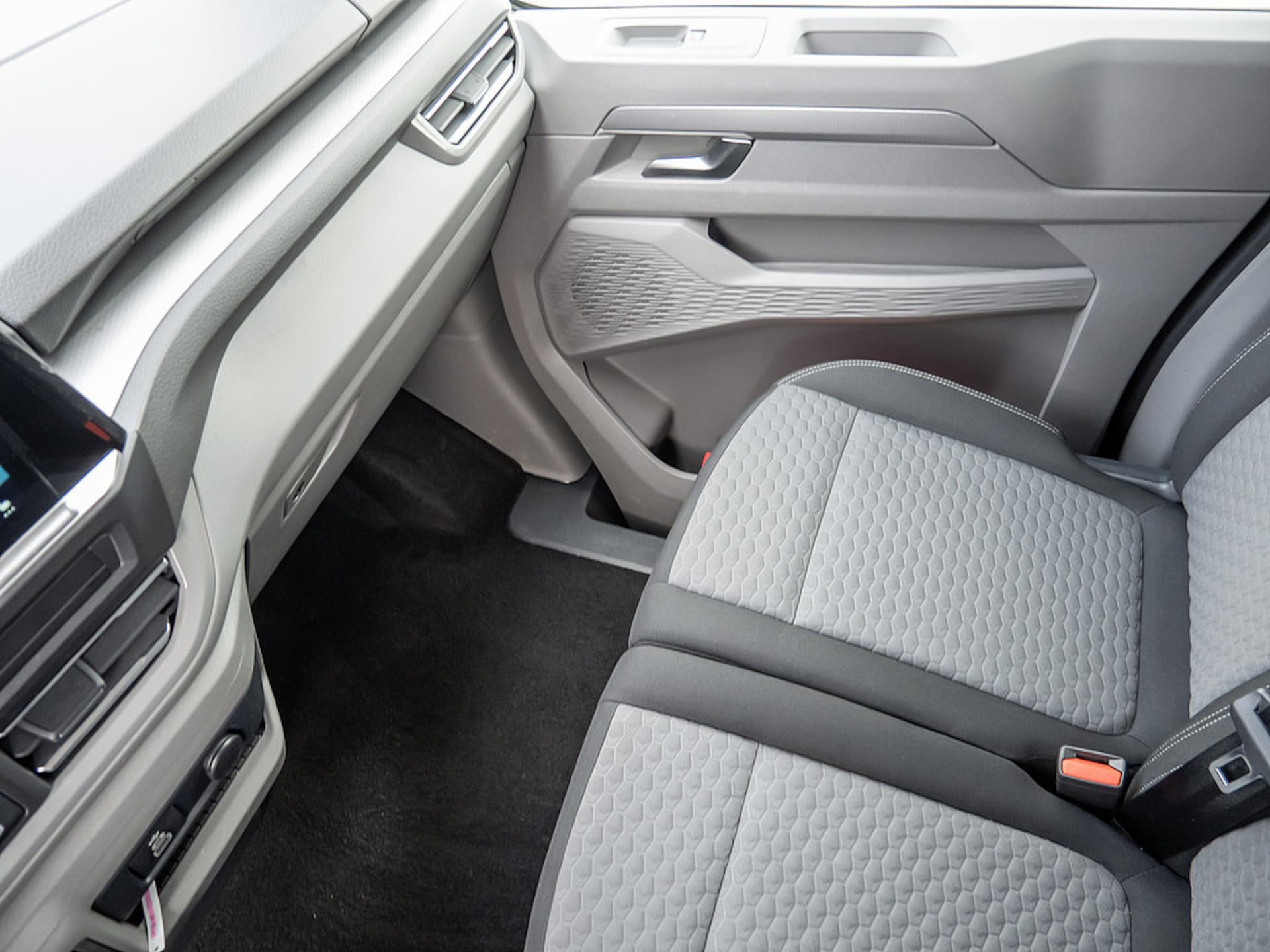Volkswagen Caravelle Style