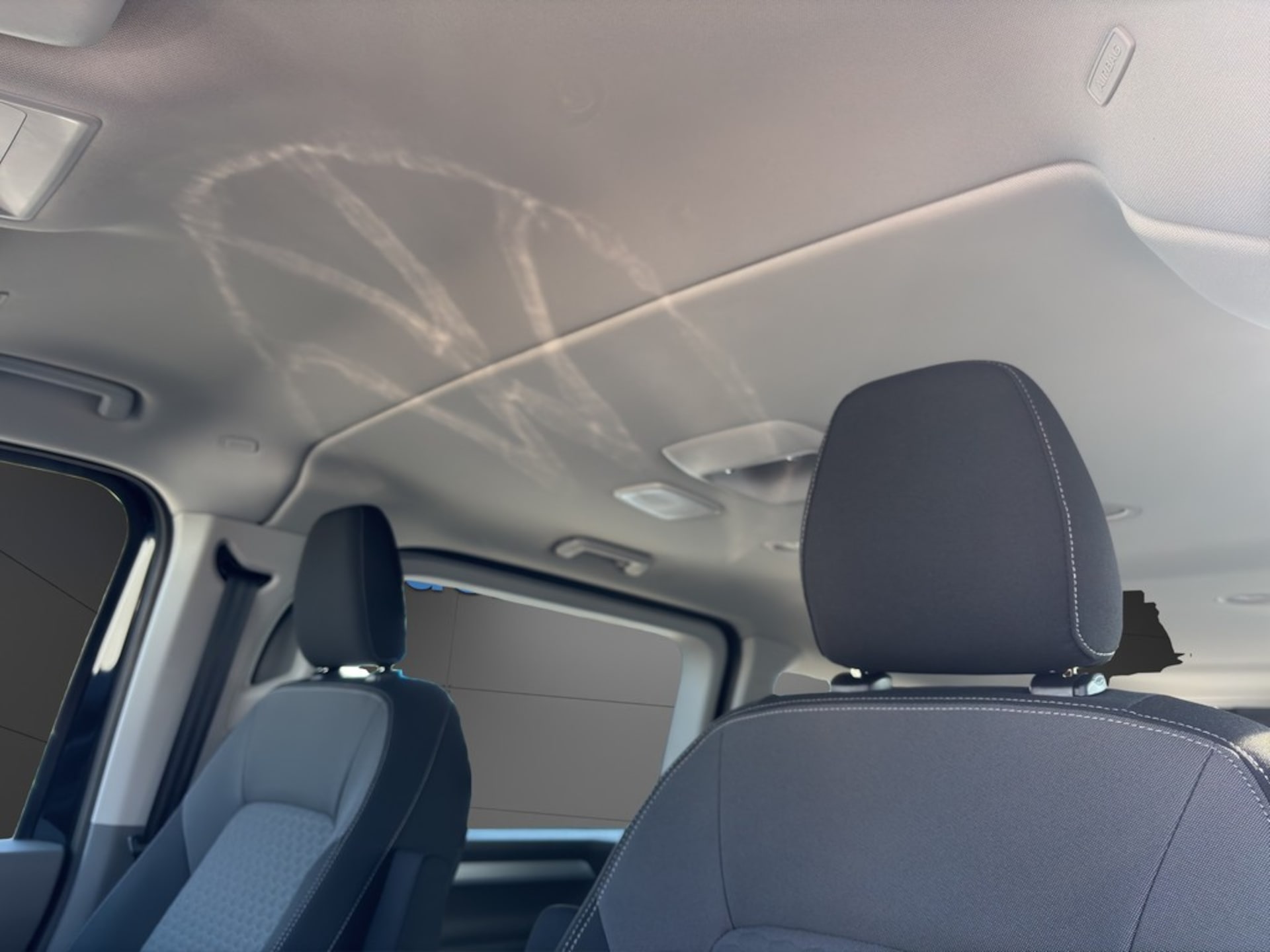 Volkswagen Caravelle langer Radstand Life