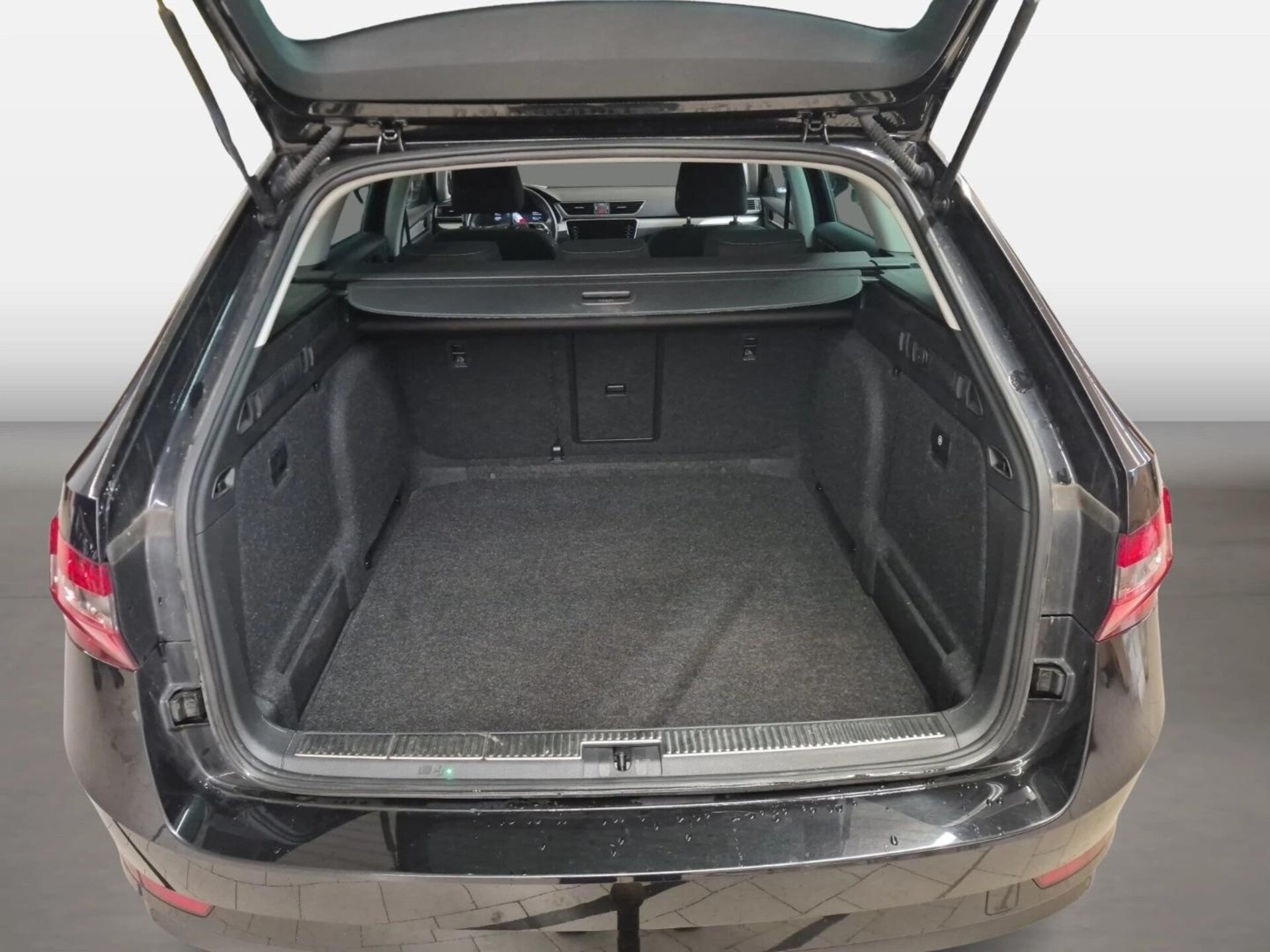 Skoda Superb Combi Ambition