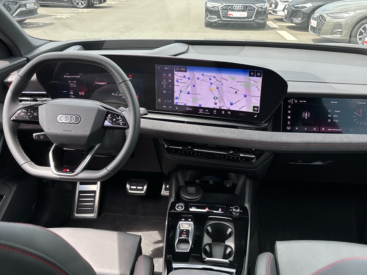 Bild über Audi Q6 SUV e-tron e-tron performance - für weitere Informationen kontaktieren Sie den Audi Partner