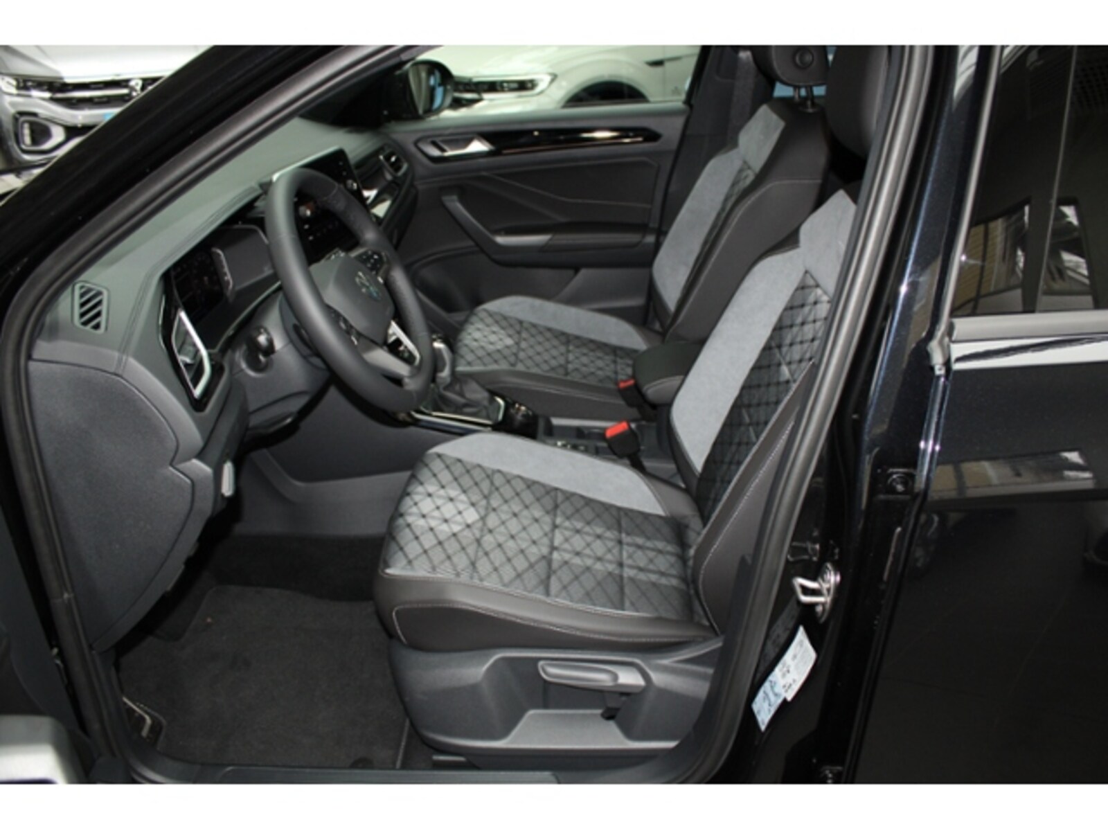 Volkswagen T-Roc – Bild 10
