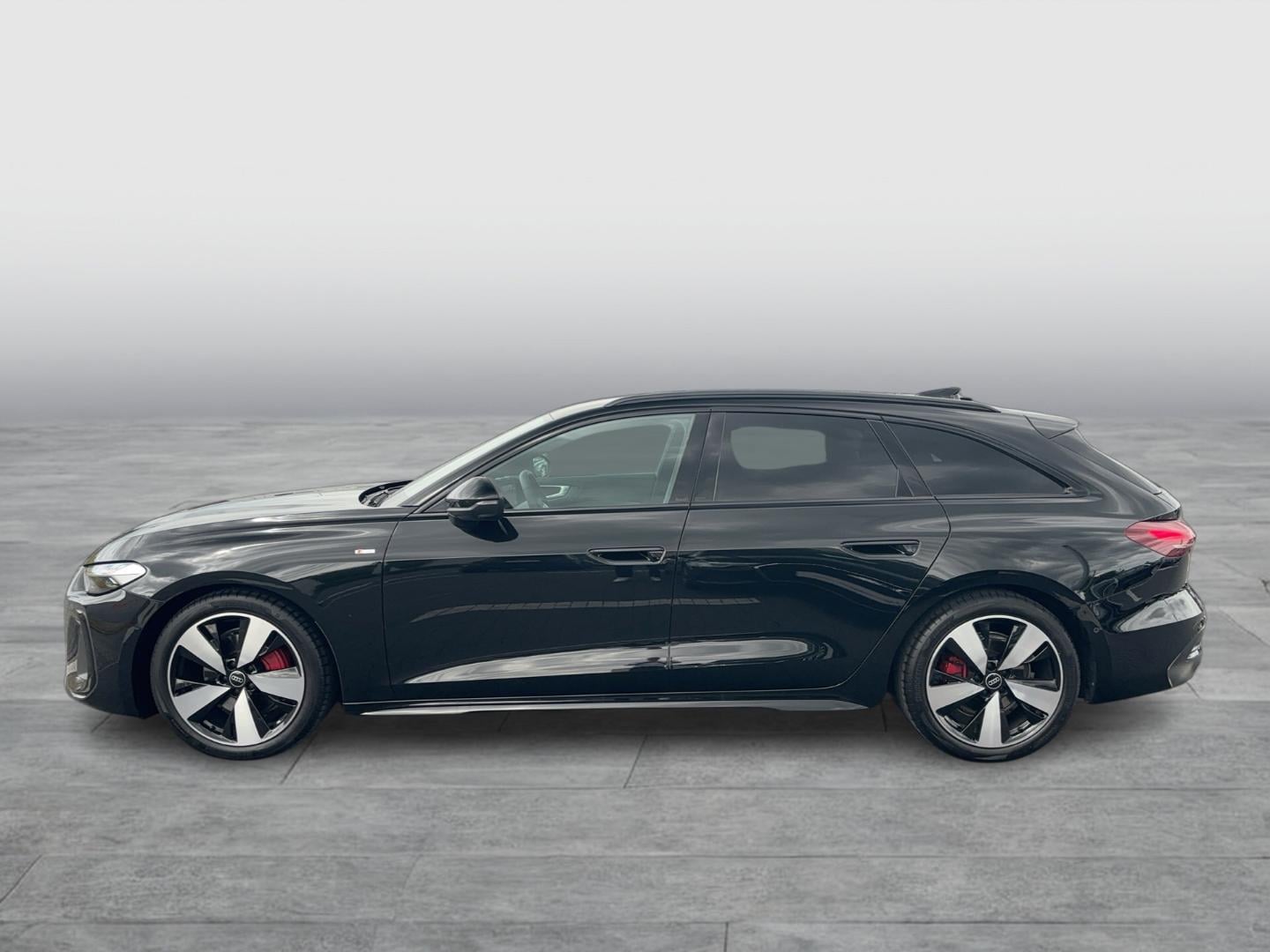 Bild über Audi A5 Avant TFSI 150 kW S tronic - für weitere Informationen kontaktieren Sie den Audi Partner