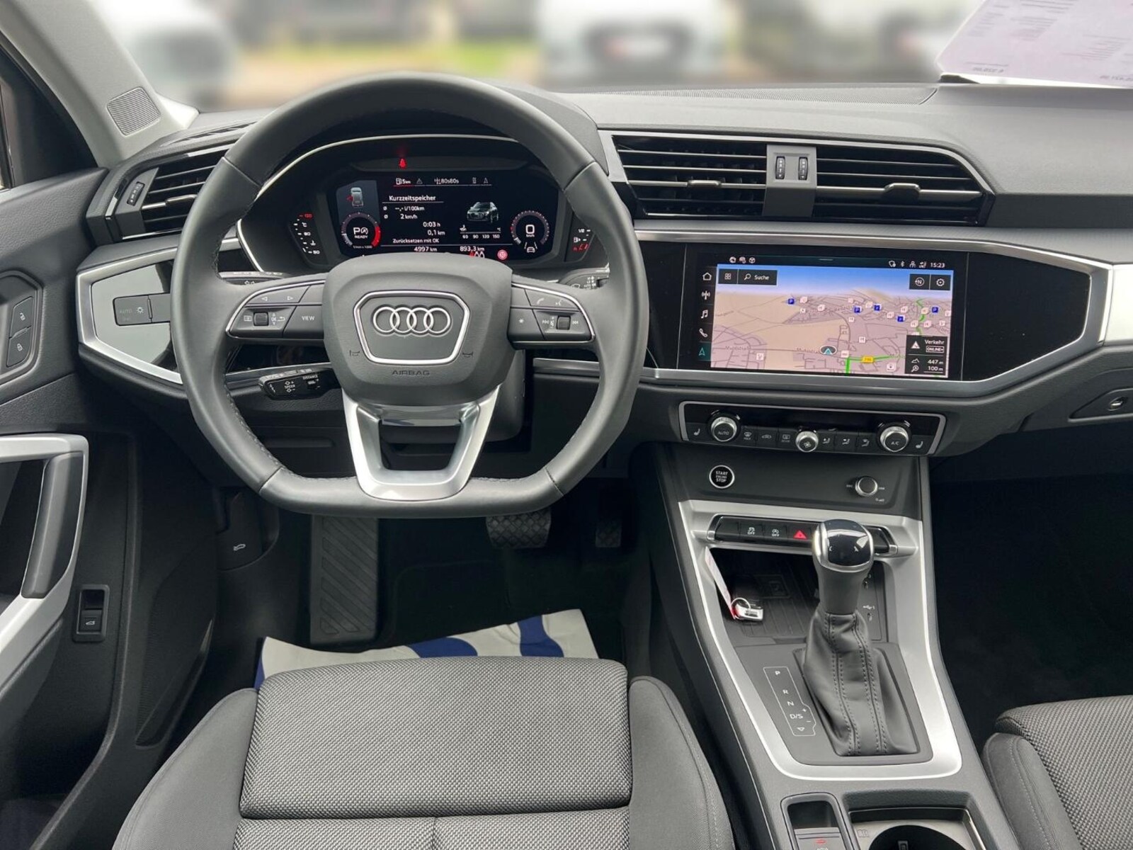 Audi Q3 – Bild 12