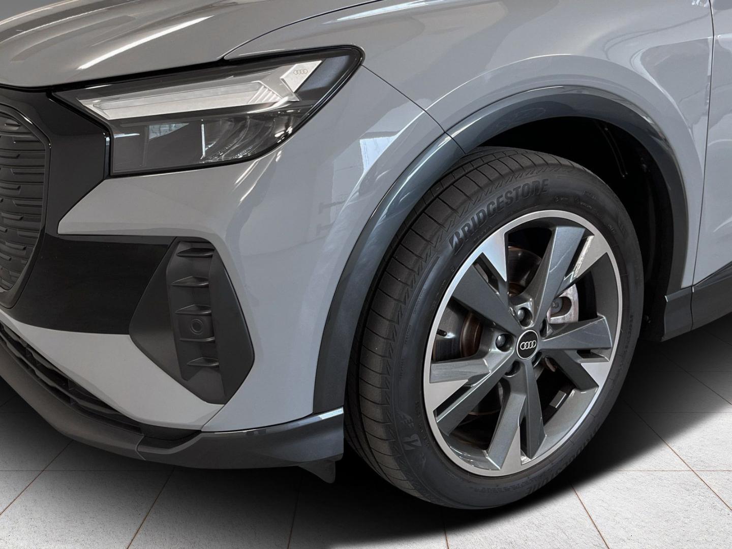 Image about Audi Q4 e-tron 40 e-tron