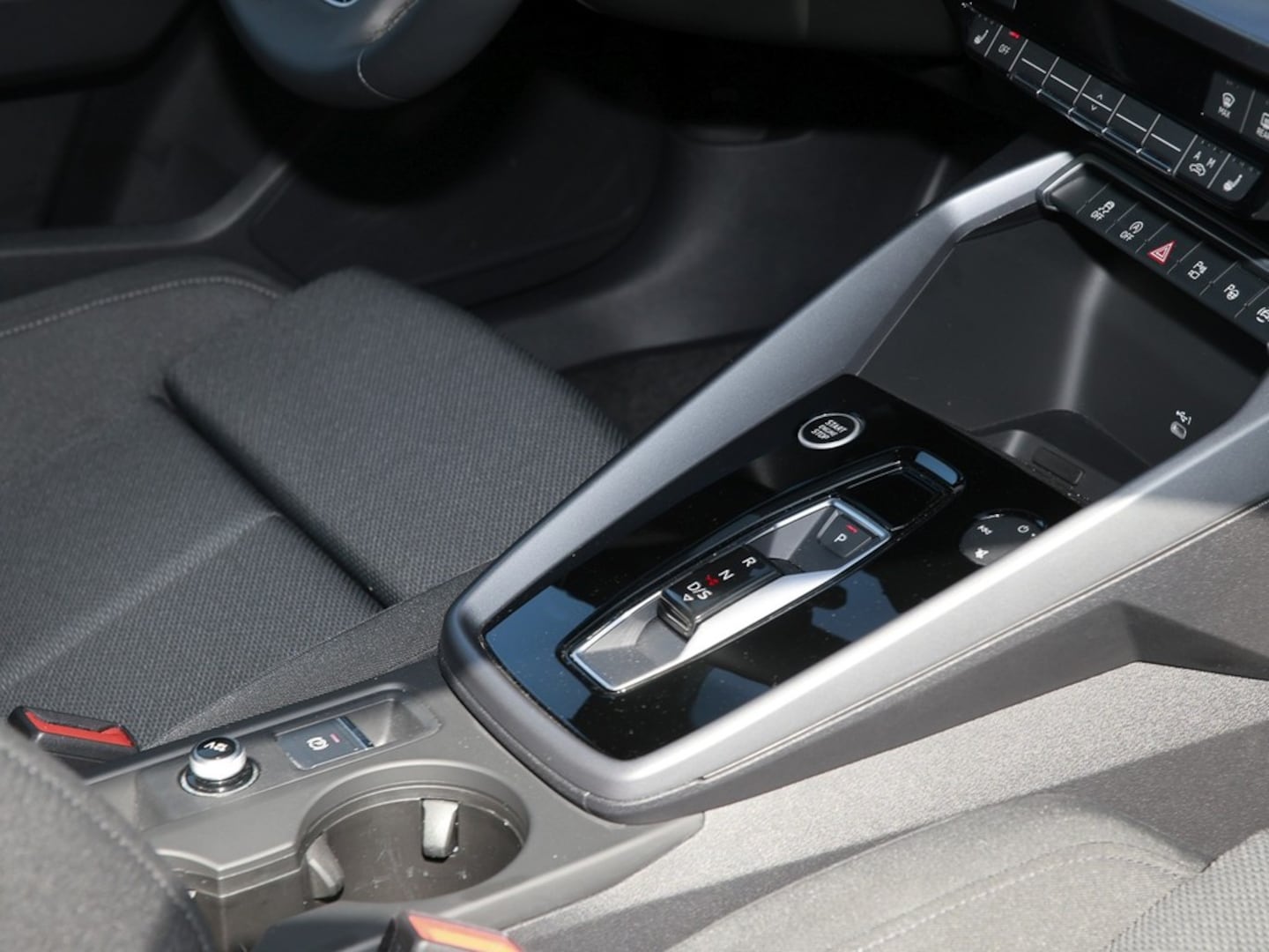 Bild über Audi A3 Sportback advanced 35 TDI S tronic - für weitere Informationen kontaktieren Sie den Audi Partner
